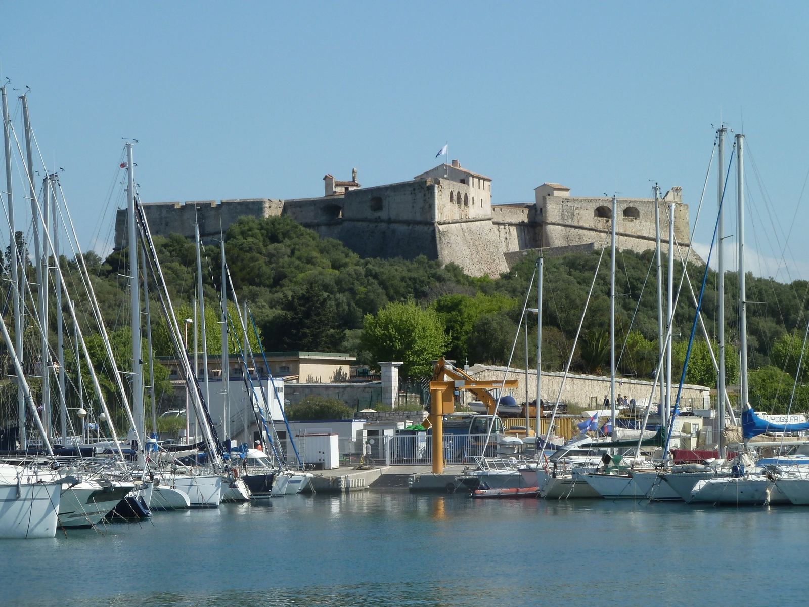 Mécanicien bateau à Port Vauban
